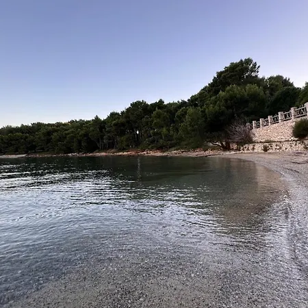 - Seaview * Premantura