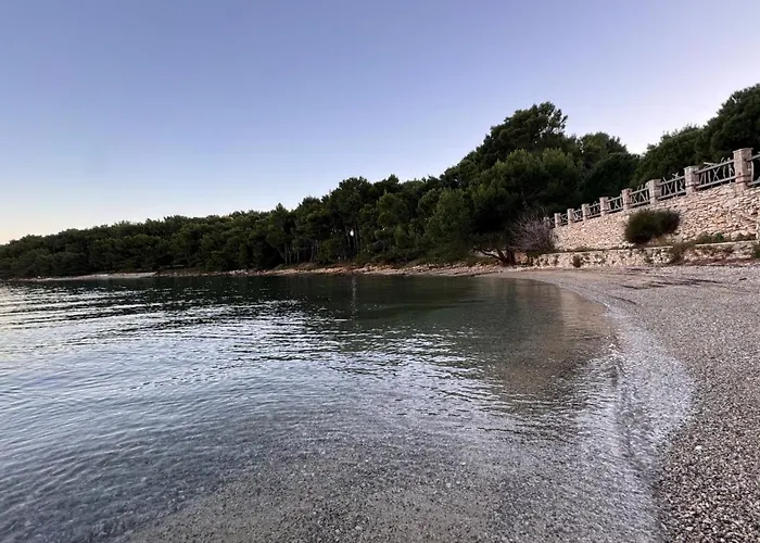 - Seaview * Premantura